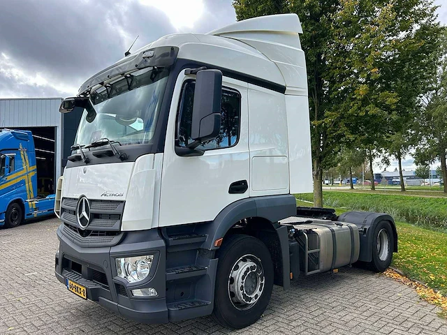 Chassis cabine mercedes-benz actros 1840 diesel 395pk 2018 - afbeelding 1 van  1