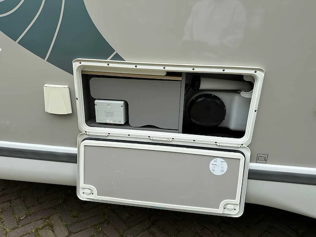 Chausson titanium vip 788 automaat 130pk 2021 camper - afbeelding 13 van  70
