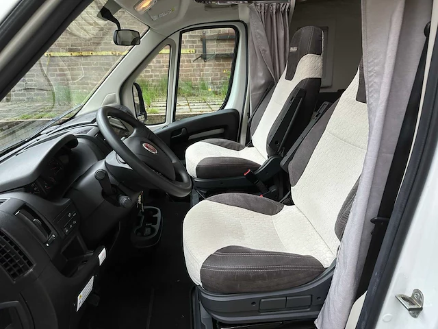 Chausson titanium vip 788 automaat 130pk 2021 camper - afbeelding 33 van  70