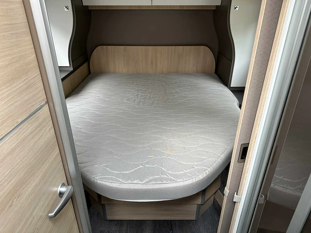 Chausson titanium vip 788 automaat 130pk 2021 camper - afbeelding 35 van  70