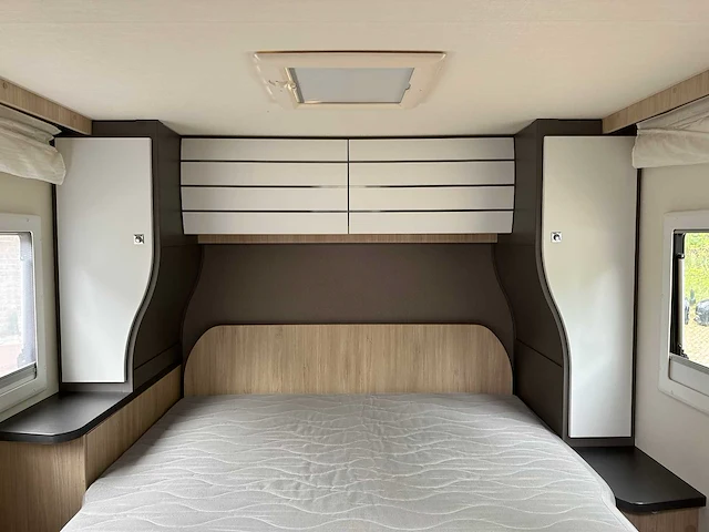 Chausson titanium vip 788 automaat 130pk 2021 camper - afbeelding 36 van  70