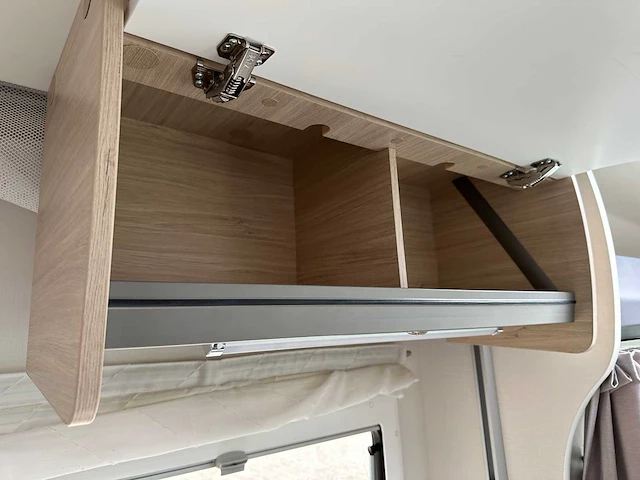 Chausson titanium vip 788 automaat 130pk 2021 camper - afbeelding 59 van  70