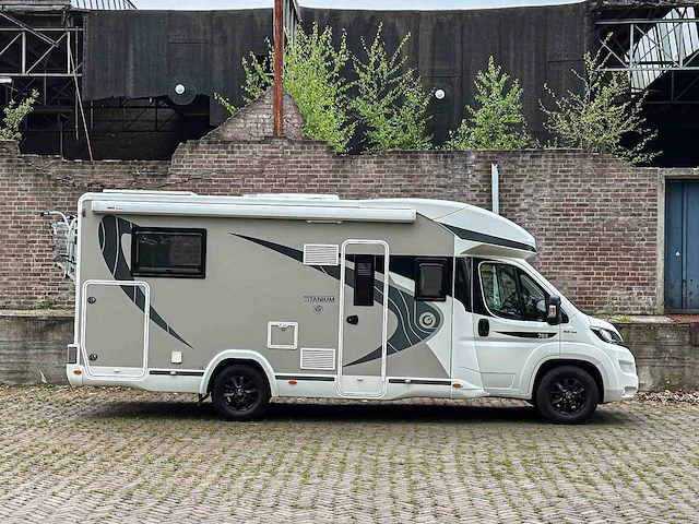 Chausson titanium vip 788 automaat 130pk 2021 camper - afbeelding 69 van  70