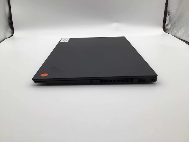 Check lenovo thinkpad x1 carbon 6th gen laptop - afbeelding 7 van  9