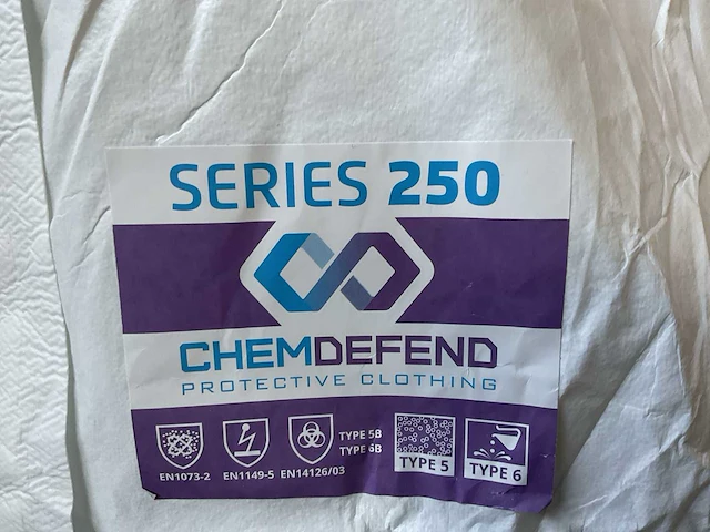 Chemdefend 250 2xl wegwerp coverall / overall (8000x) - afbeelding 2 van  4