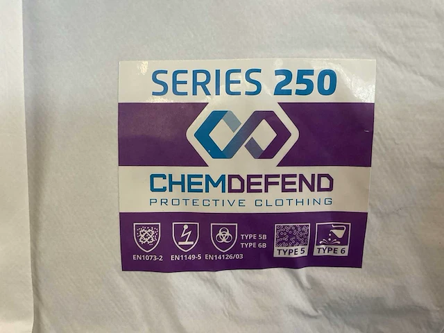 Chemdefend 250 xl wegwerp coverall / overall (8000x) - afbeelding 2 van  3