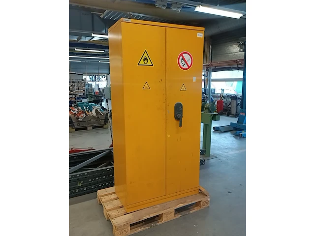 Chemicaliën kast, polifer, vk591, 2004 - afbeelding 1 van  8