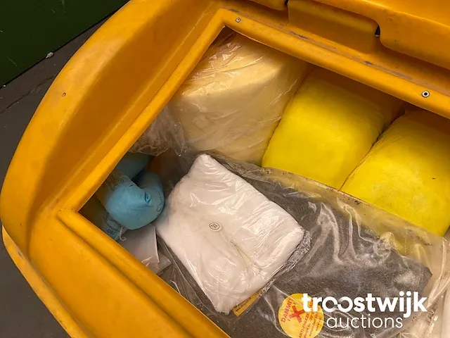 Chemicaliën lekkage opruimkit - afbeelding 4 van  7