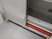 Chemiekast hiltra labsaver met enkele deuken / beschadigingen. afmeting 120 x 60 x 200 cm. - afbeelding 4 van  4