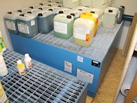 Chemieopvangbak bauer aw1000 146 x 146 x 62 cm 180 kg met maximale belastbaarheid 1900 kg. let op! exclusie... - afbeelding 1 van  2