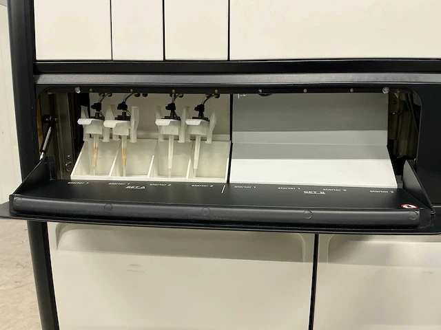 Chemiluminescence immunoassay analyzer - afbeelding 2 van  8