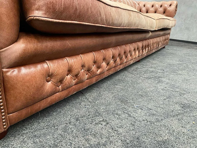Chesterfield - xl design sofa - afbeelding 3 van  17