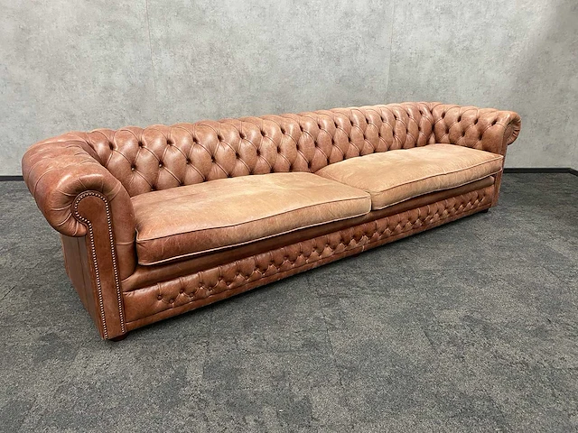 Chesterfield - xl design sofa - afbeelding 11 van  17