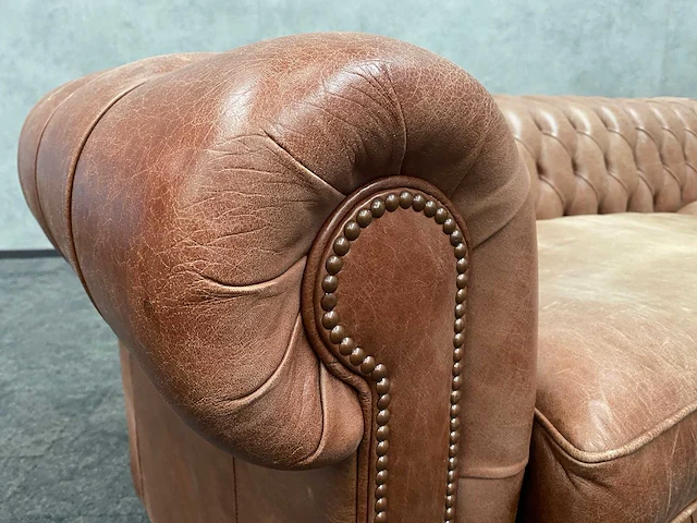 Chesterfield - xl design sofa - afbeelding 12 van  17
