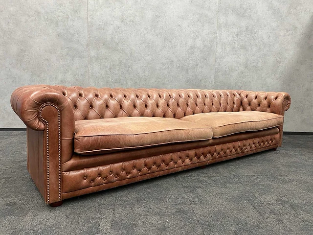 Chesterfield - xl design sofa - afbeelding 16 van  17
