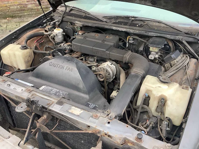 Chevrolet - 1992 - caprice - personenauto - afbeelding 2 van  19