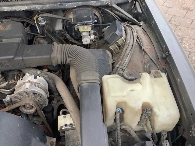 Chevrolet - 1992 - caprice - personenauto - afbeelding 4 van  19