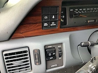 Chevrolet - 1992 - caprice - personenauto - afbeelding 7 van  19