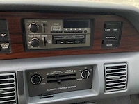 Chevrolet - 1992 - caprice - personenauto - afbeelding 10 van  19