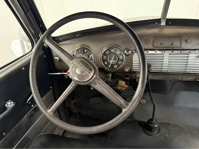 Chevrolet - 3100 - oldtimer - 1950 - afbeelding 11 van  38