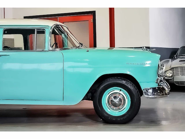 Chevrolet - bel air 4 door wagon 235ci i6 (blue flame) - 1955 - afbeelding 6 van  98