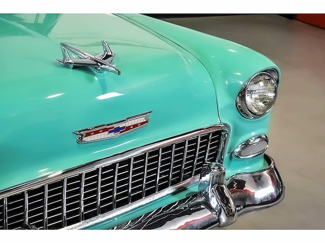 Chevrolet - bel air 4 door wagon 235ci i6 (blue flame) - 1955 - afbeelding 16 van  98