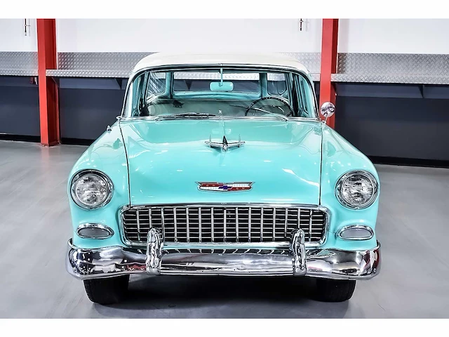 Chevrolet - bel air 4 door wagon 235ci i6 (blue flame) - 1955 - afbeelding 12 van  98