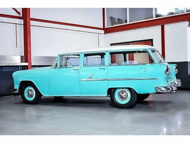 Chevrolet - bel air 4 door wagon 235ci i6 (blue flame) - 1955 - afbeelding 33 van  98