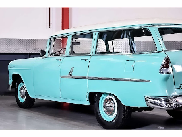 Chevrolet - bel air 4 door wagon 235ci i6 (blue flame) - 1955 - afbeelding 42 van  98