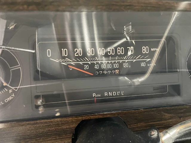Chevrolet - caprice 5.7 v8 -oldtimer -1977 - afbeelding 8 van  27