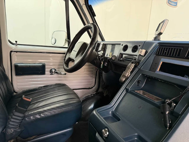Chevrolet - chevy van 30 - v8 - diesel bedrijfswagen - 1996 - afbeelding 14 van  33