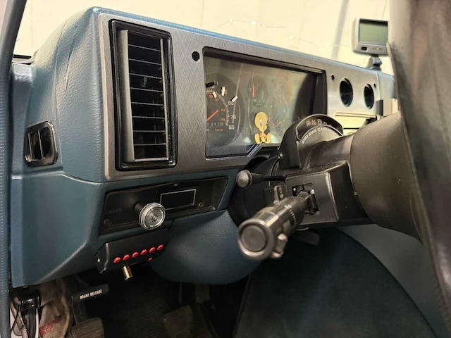 Chevrolet - chevy van 30 - v8 - diesel bedrijfswagen - 1996 - afbeelding 15 van  33