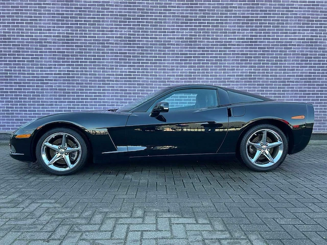 Chevrolet - corvette - 6.2 v8 - cabrio - 2011 - afbeelding 20 van  24