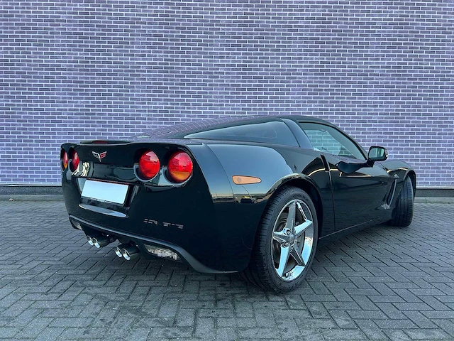 Chevrolet - corvette - 6.2 v8 - cabrio - 2011 - afbeelding 21 van  24
