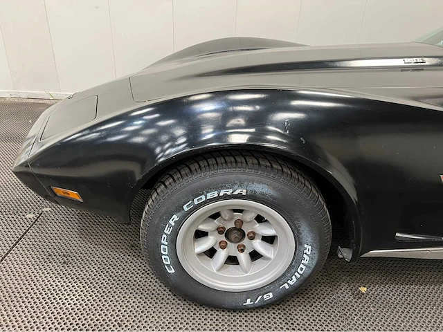 Chevrolet - corvette - c3 l82 - oldtimer - 1977 - afbeelding 25 van  33