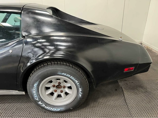 Chevrolet - corvette - c3 l82 - oldtimer - 1977 - afbeelding 28 van  33