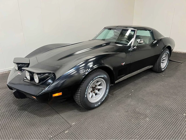 Chevrolet - corvette - c3 l82 - oldtimer - 1977 - afbeelding 2 van  33