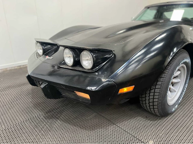 Chevrolet - corvette - c3 l82 - oldtimer - 1977 - afbeelding 5 van  33