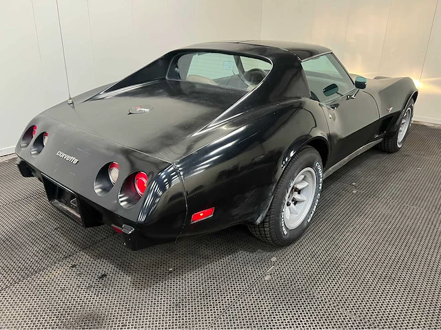 Chevrolet - corvette - c3 l82 - oldtimer - 1977 - afbeelding 9 van  33