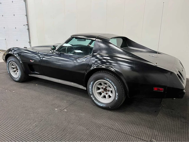 Chevrolet - corvette - c3 l82 - oldtimer - 1977 - afbeelding 29 van  34