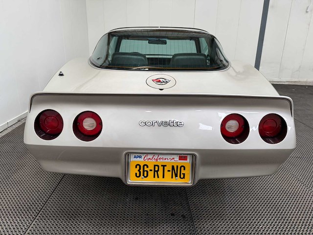 Chevrolet - corvette - crossfire - oldtimer - 1982 - afbeelding 3 van  44