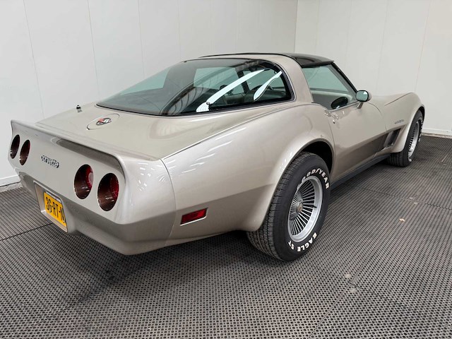 Chevrolet - corvette - crossfire - oldtimer - 1982 - afbeelding 5 van  44