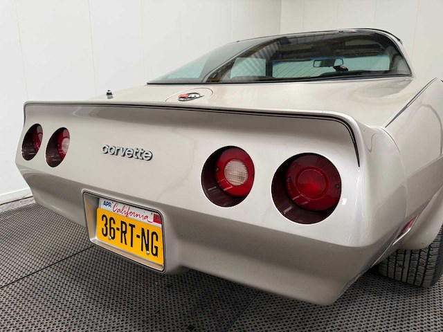 Chevrolet - corvette - crossfire - oldtimer - 1982 - afbeelding 41 van  44