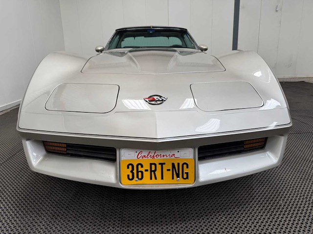 Chevrolet - corvette - crossfire - oldtimer - 1982 - afbeelding 43 van  44