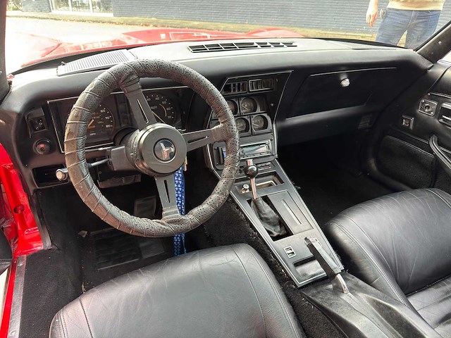 Chevrolet - corvette c3 - 5.7l 350 v8 - 1981 - afbeelding 8 van  28