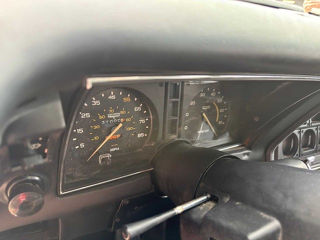 Chevrolet - corvette c3 - 5.7l 350 v8 - 1981 - afbeelding 10 van  28