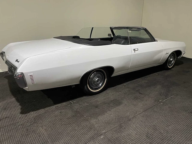 Chevrolet - impala - oldtimer - 1970 - afbeelding 11 van  47