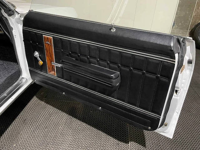 Chevrolet - impala - oldtimer - 1970 - afbeelding 28 van  47