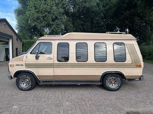 Chevrolet - van - 30 - campervan vt-897-f - afbeelding 12 van  19