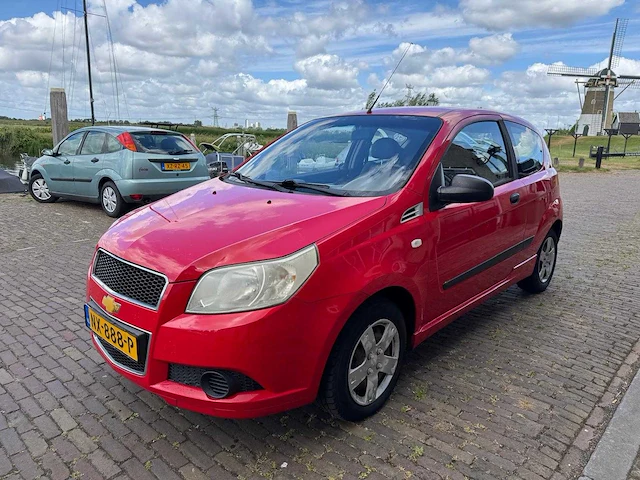 Chevrolet aveo 1.2 16v l nx-888-p - afbeelding 1 van  18